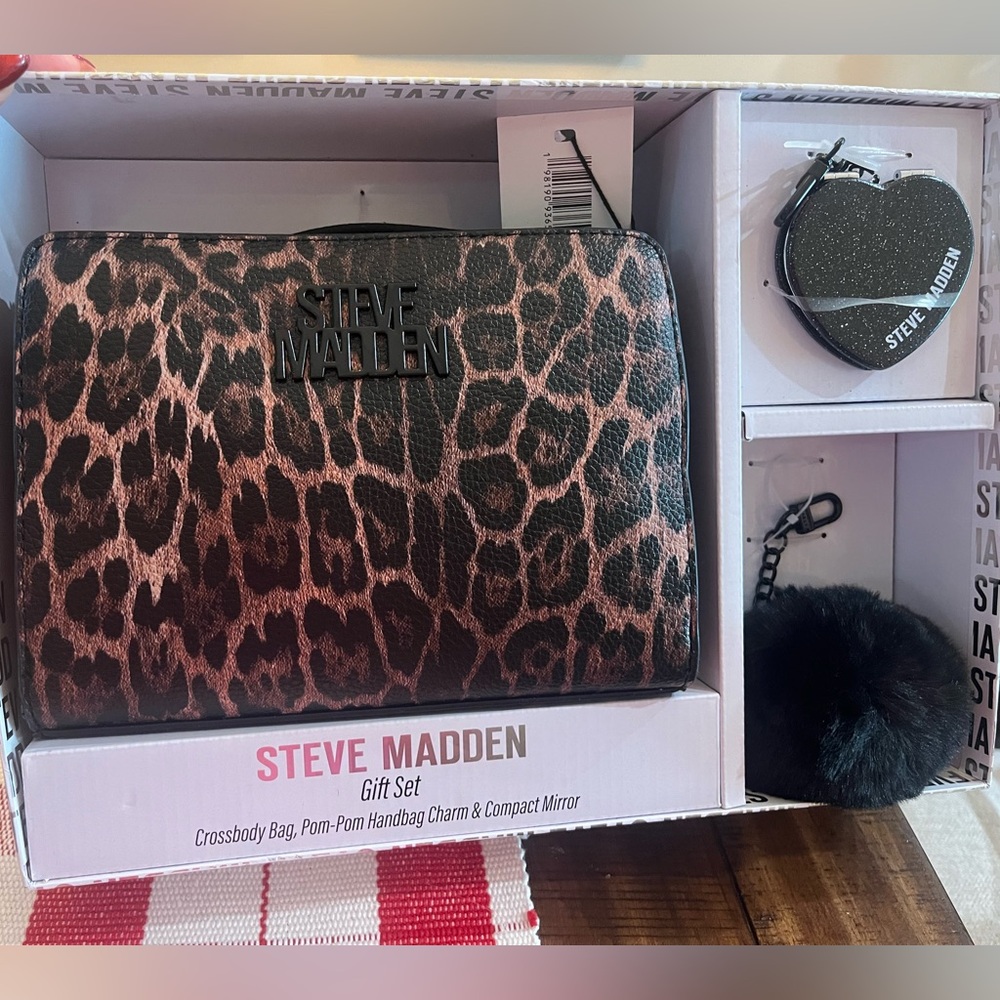 Steve Madden Brown Leopard Crossbody Bag Set